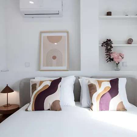 Stylish & Cozy 1br With Ac By Lovelystay Apartment *