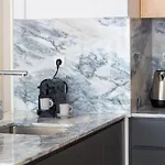 Stylish & Cozy 1br With Ac By Lovelystay