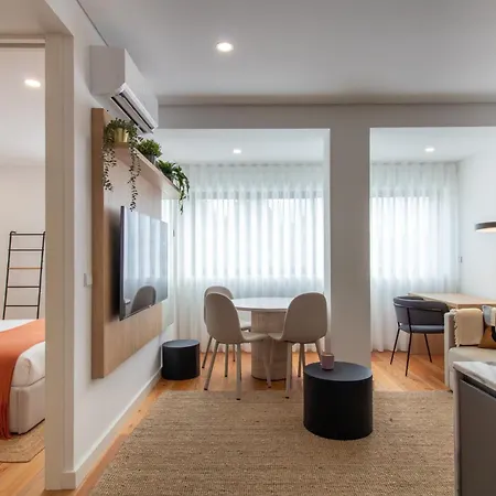 דירה Stylish & Cozy 1br With Ac By Lovelystay