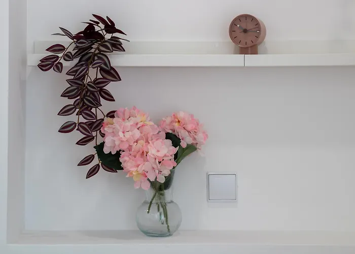 Apartman Stylish & Cozy 1br With Ac By Lovelystay